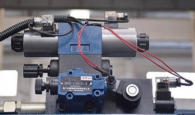 100t Cnc Metal Bending Machines, 3200 Mm Cnc Sheet Press Brake With E21 100t Cnc Metal Bending Machines, 3200 Mm Cnc Sheet Press Brake Dengan E21