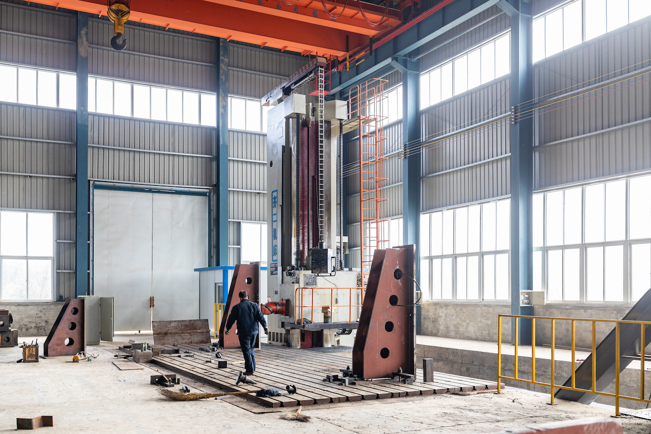 100t Hidrolik Cnc Brake Press Crowning Cnc Press Brake Delem