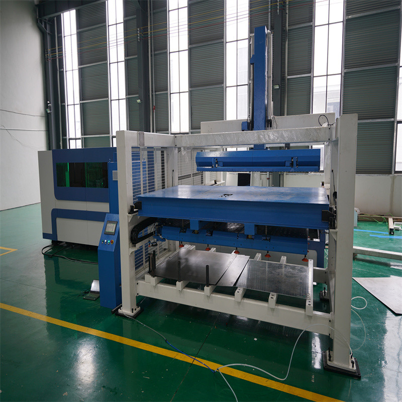1kw 1.5kw 2kw Mesin Pemotong Laser Serat Untuk Pemotongan Lembaran Logam 3000x1500mm