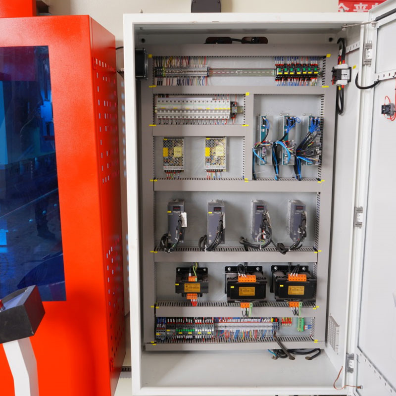 Mesin Rem Tekan Hidrolik CNC Model Wc67k-80tx3200