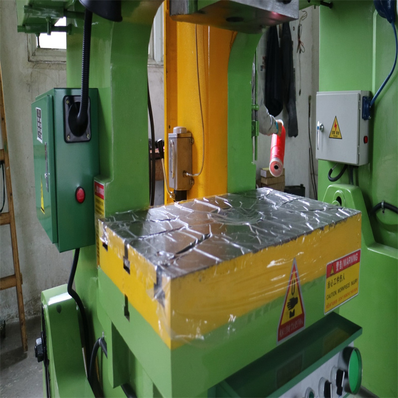 China Metal Aluminium Fin Sheet Punching Machine Untuk Pemotong Tembaga 8mm Lubang Punch