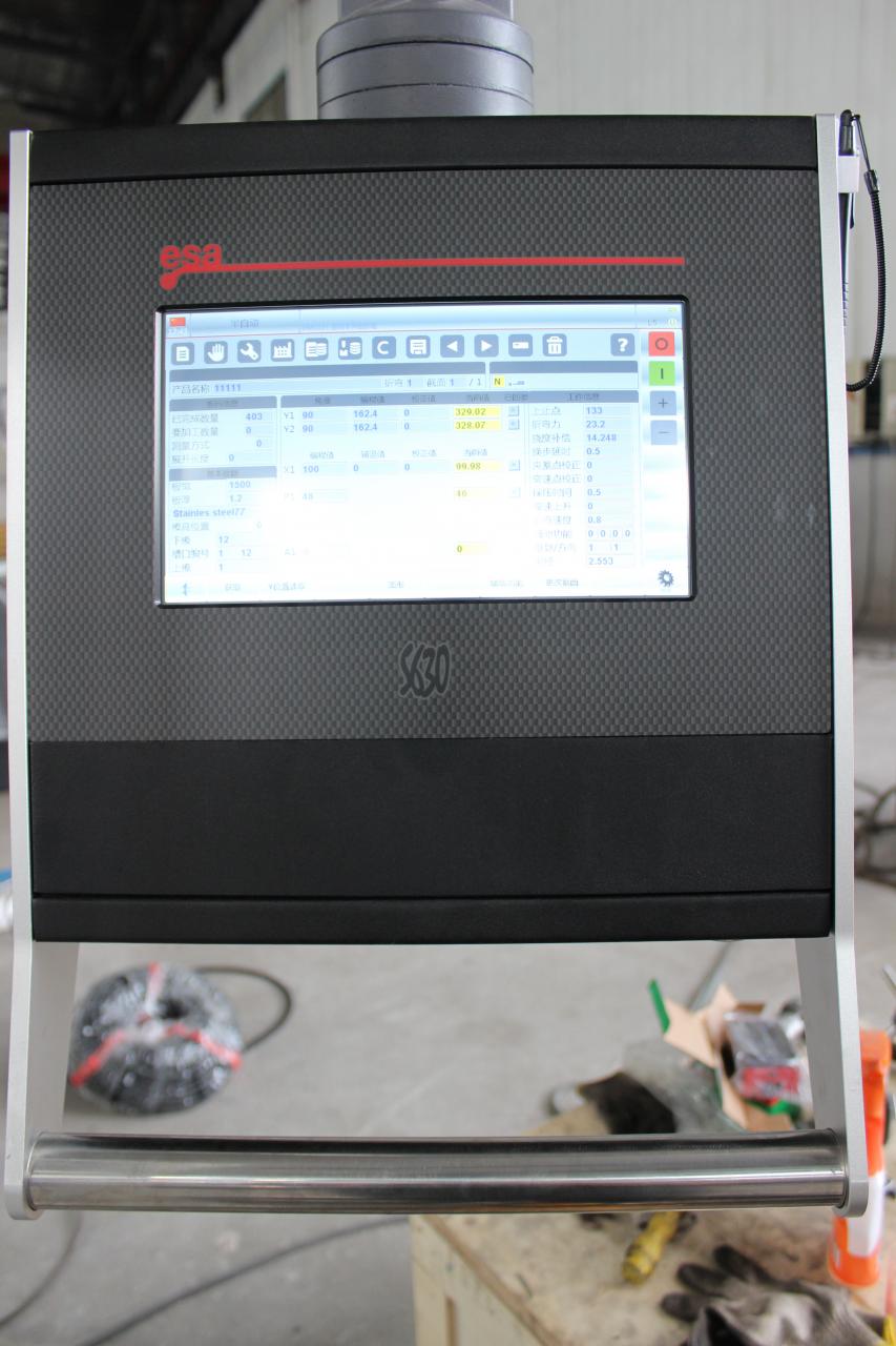 Mesin Rem Tekan Logam Cnc