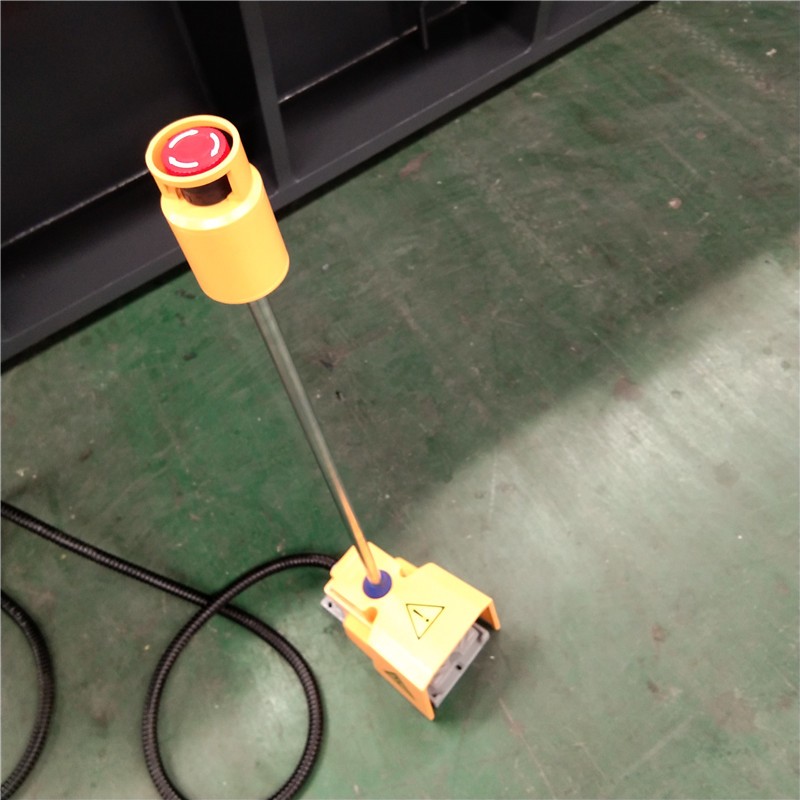 Qc12k-4x2500 Cnc Hydraulic Customized Shearing Machine Cutting Machine Qc12k-4x2500 Cnc Mesin Pemotong Mesin Geser Hidrolik Disesuaikan