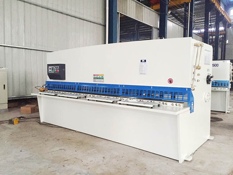 Sheet Metal Machinery Cutting Machine Guillotine Shearing Machine Dalian Plate Mesin Pemotong Mesin Lembaran Logam Mesin Geser Guillotine Plat Dalian