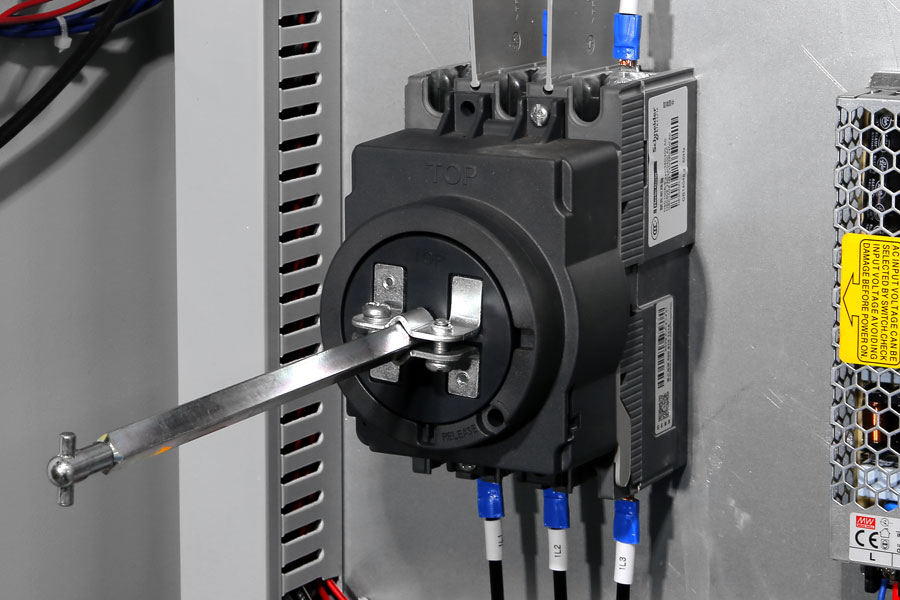 Wc67 Hydraulic Press Brake / CNC Press Bending Machine / Plate Bending Machine China Rem Tekan Hidrolik Wc67 / Mesin Press Bending CNC / Mesin Bending Plat China