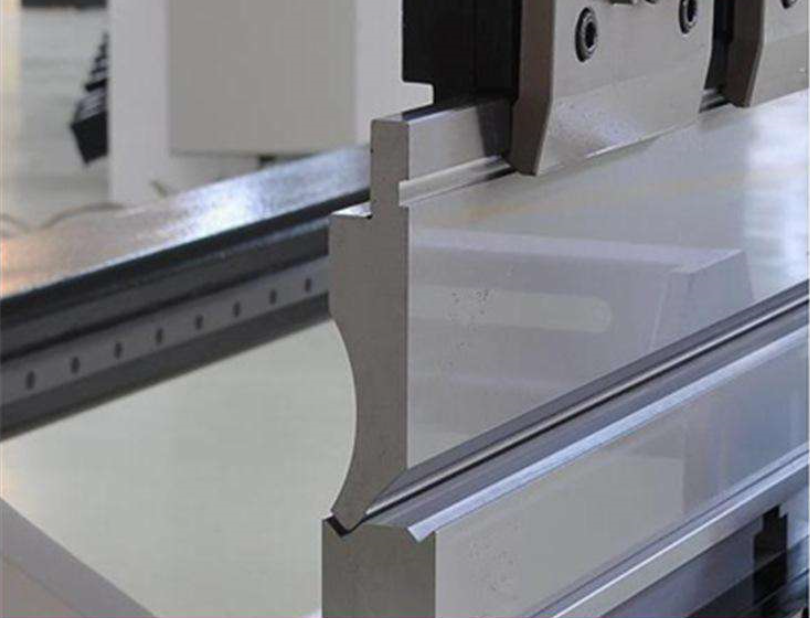 Wc67yk 80 100 160 200 Ton 3200mm E21 Nc Lembaran Logam Minyak Rem Tekan Hidrolik Harga